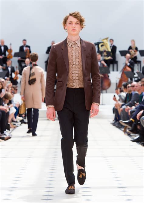 is burberry for men too feminine